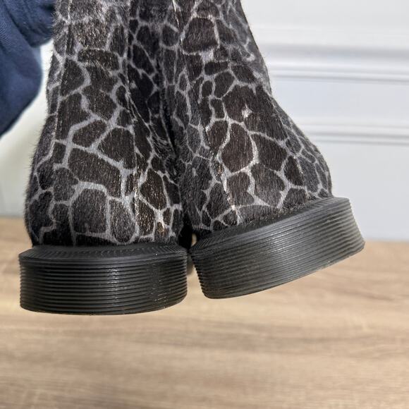 Dr. Martens Flora Womens 8 Animal Print Giraffe Chelsea Boot EU 39 - Picture 8 of 9
